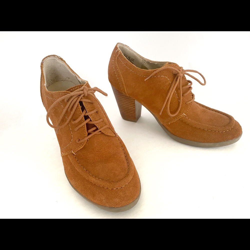 Kenneth Cole Reaction Full of Life Oxford Pump